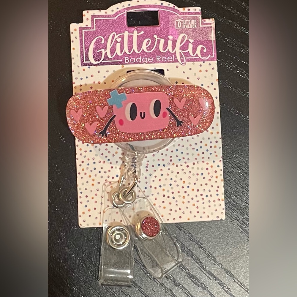 Cute Glitter Badge Reel for Nurses💖 👩‍⚕️ ✨